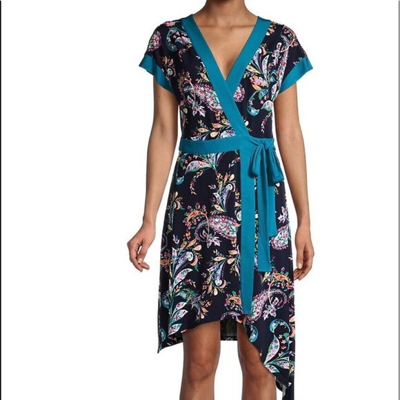 BCBGMAXAZRIA paisley print asymmetric wrap midi. New, with tags. XS - Picture 1 of 7